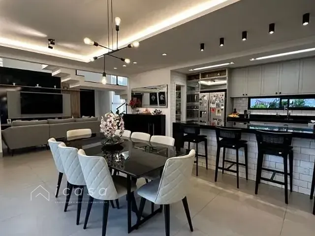 Casa com 352m² 3 quartos e 2 banheiros, para alugar, no bairro Residencial OuroVille em Taubaté