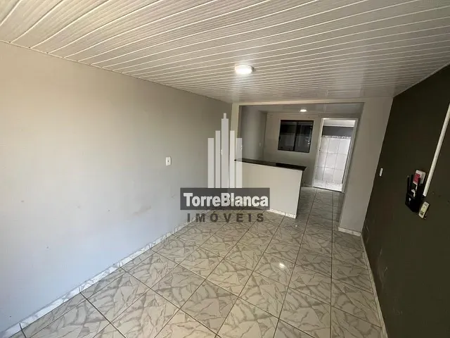 Casa 3 quartos e 3 banheiros, para alugar, no bairro Contorno em Ponta Grossa