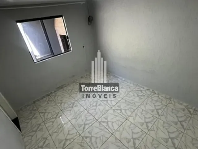 Casa 3 quartos e 3 banheiros, para alugar, no bairro Contorno em Ponta Grossa