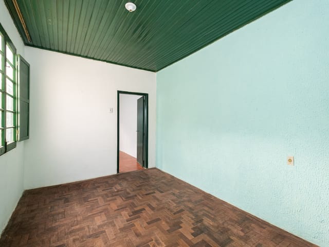 Casa 3 quartos e 4 banheiros, à venda, no bairro Areal em Pelotas