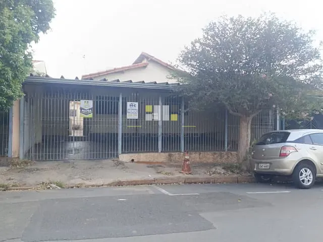 Casa com 425m² 2 quartos e 1 banheiro, para alugar, no bairro Centro em Sumaré