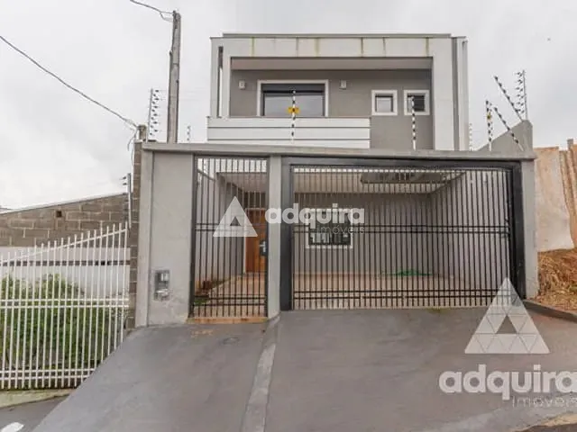 Sobrado 3 quartos e 3 banheiros, à venda, no bairro Estrela em Ponta Grossa