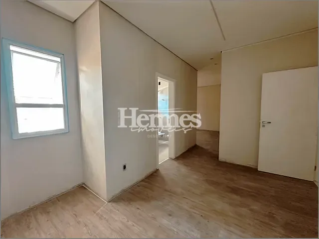 Casa com 450m² 3 quartos e 4 banheiros, à venda, no bairro Jardim de Itapoan em Paulínia