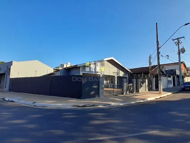 Casa com 340m² 3 quartos e 3 banheiros, à venda, no bairro Vila Santana em Sumaré