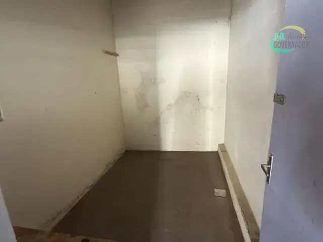 Casa com 450m² 1 quarto e 2 banheiros, à venda, no bairro Jardim Quarto Centenário em Campinas