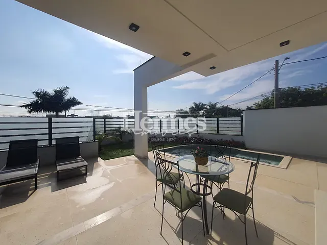 Casa 3 quartos e 4 banheiros, à venda, no bairro Parque Brasil 500 em Paulínia