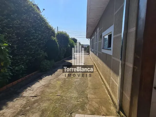 Casa com 434m² 4 quartos e 3 banheiros, à venda, no bairro Nova Rússia em Ponta Grossa
