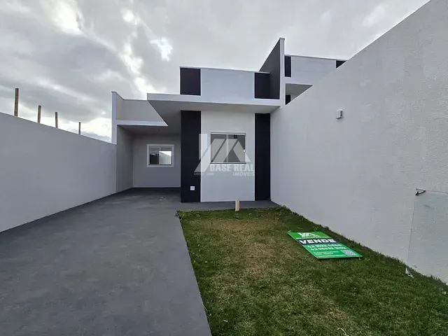 Casa com 180m² 3 quartos e 2 banheiros, à venda, no bairro Piriquitos em Ponta Grossa