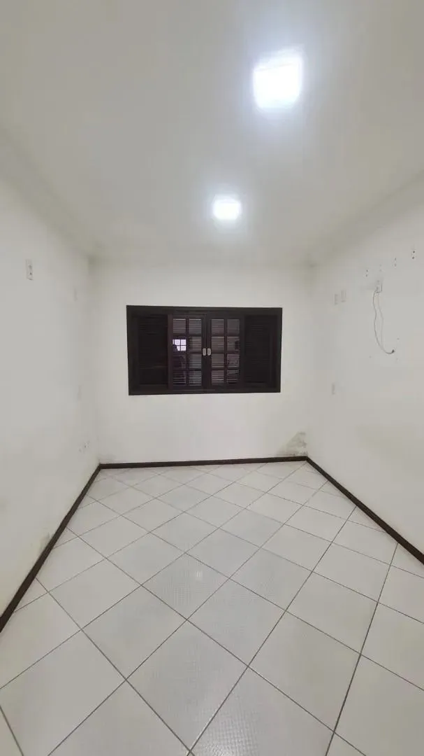Casa, 4 quartos, 262 m² - Foto 10