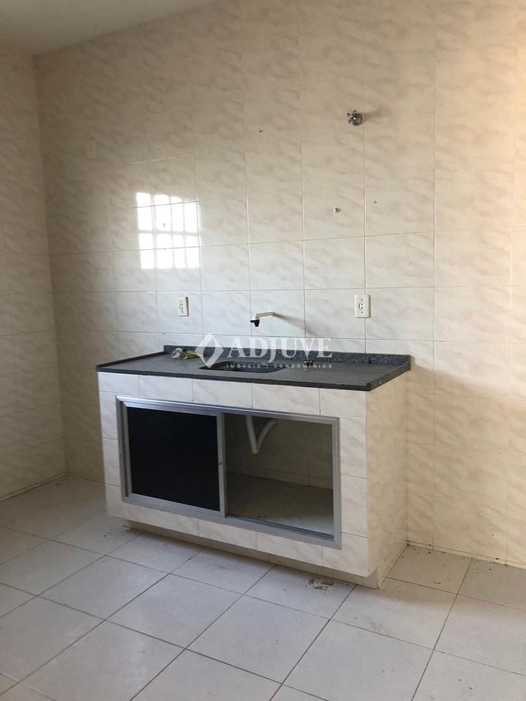Casa à venda com 2 quartos, 57m² - Foto 10