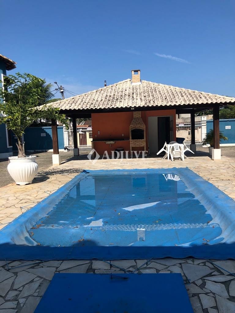 Casa à venda com 2 quartos, 57m² - Foto 14