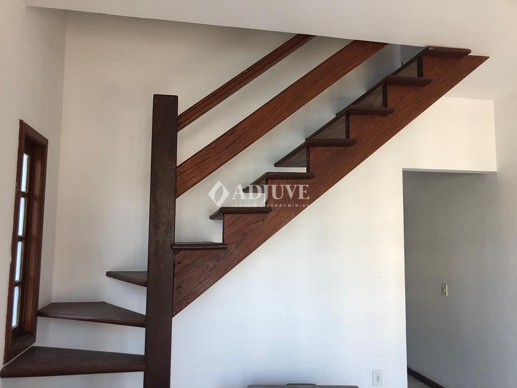 Casa à venda com 2 quartos, 57m² - Foto 21