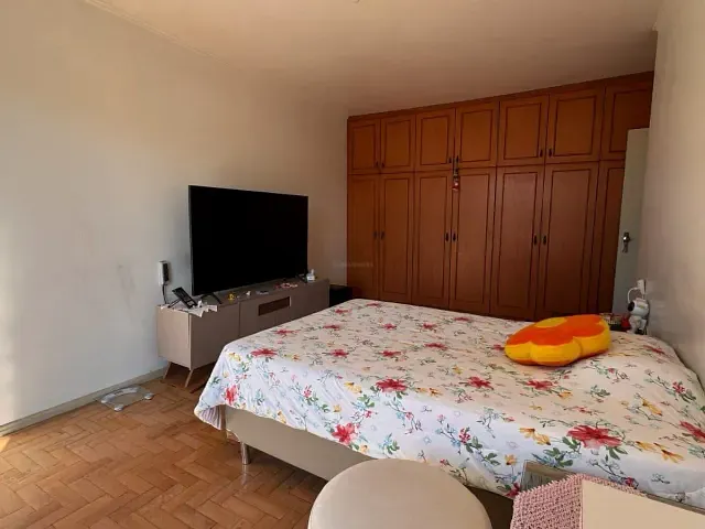 Casa com 341m² 4 quartos e 4 banheiros, à venda, no bairro Petrópolis em Porto Alegre
