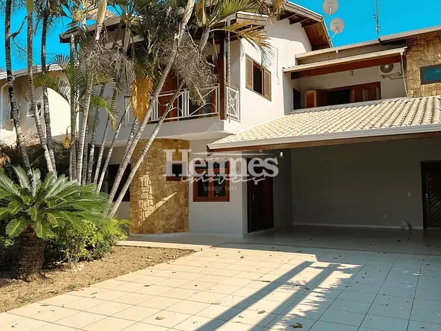 Casa com 275m² 3 quartos e 4 banheiros, à venda, no bairro Parque Brasil 500 em Paulínia