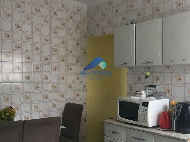 Casa com 110m² 2 quartos e 1 banheiro, à venda, no bairro Jardim das Indústrias em Jacareí