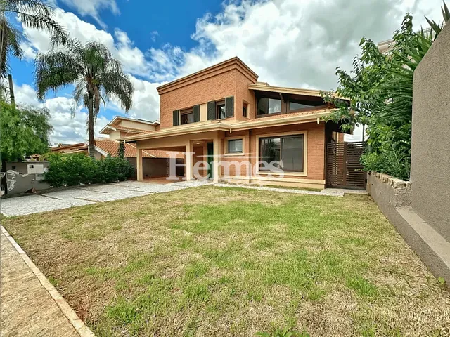 Casa com 600m² 4 quartos e 6 banheiros, à venda, no bairro Loteamento Residencial Barão do Café em Campinas