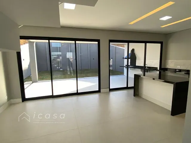 Casa com 330m² 3 quartos e 3 banheiros, à venda, no bairro Loteamento Terras Alpha São José dos Campos em São José dos Campos
