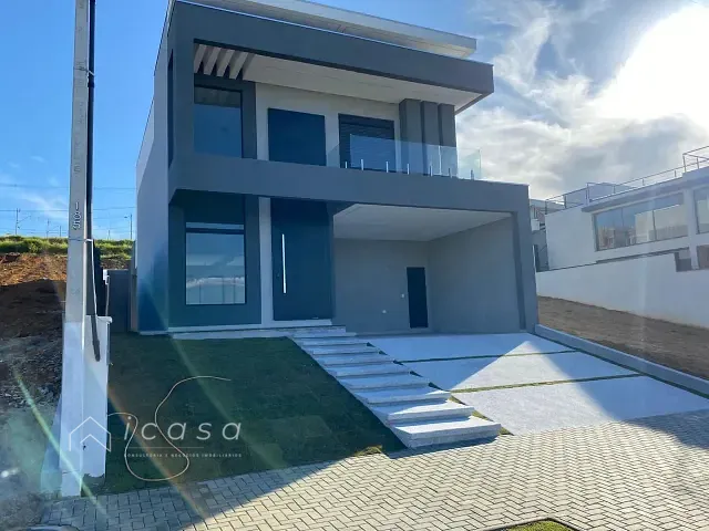 Casa com 330m² 3 quartos e 3 banheiros, à venda, no bairro Loteamento Terras Alpha São José dos Campos em São José dos Campos