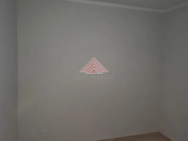 Casa com 300m², à venda, no bairro Jardim Sônia Maria em Mauá
