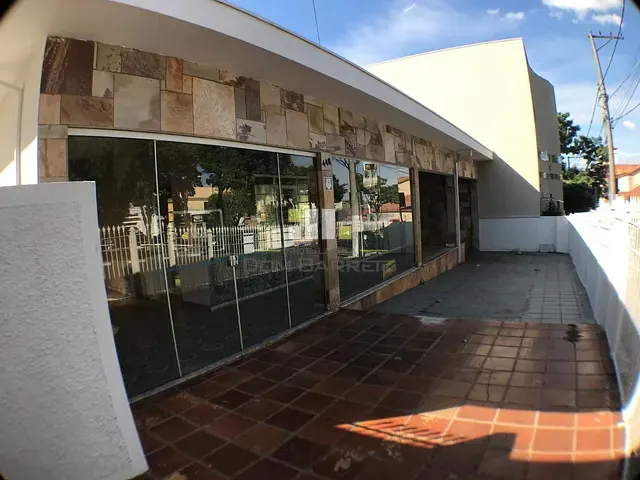 Casa com 700m² 3 quartos e 1 banheiro, para alugar, no bairro Centro em Sumaré
