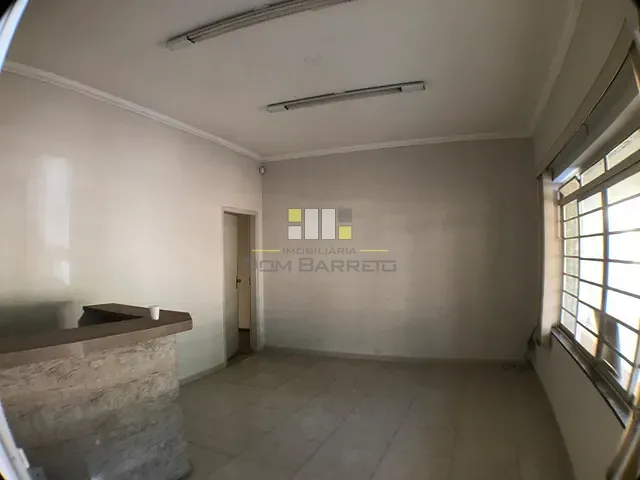 Casa com 700m² 3 quartos e 1 banheiro, para alugar, no bairro Centro em Sumaré