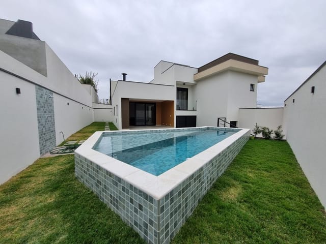 Casa com 454m² 4 quartos e 5 banheiros, à venda, no bairro Urbanova em São José dos Campos