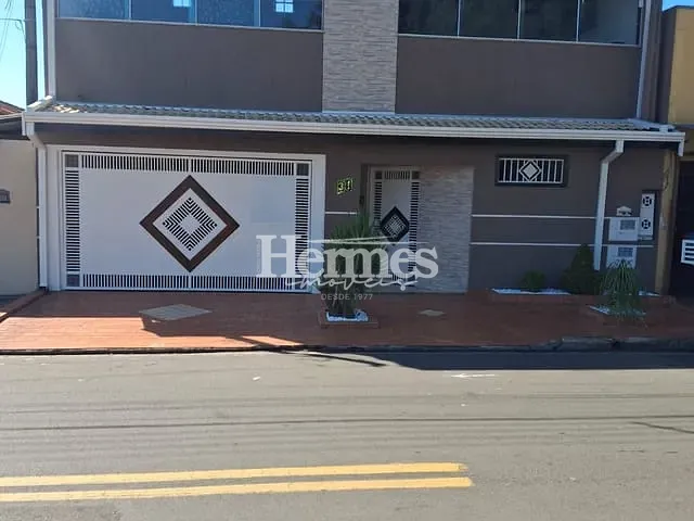 Casa com 250m² 2 quartos e 3 banheiros, à venda, no bairro Vila Monte Alegre em Paulínia