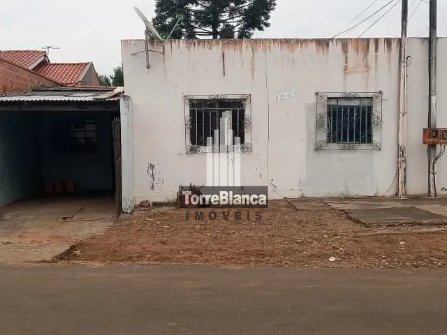 Casa com 495m² 2 quartos e 2 banheiros, à venda, no bairro Neves em Ponta Grossa