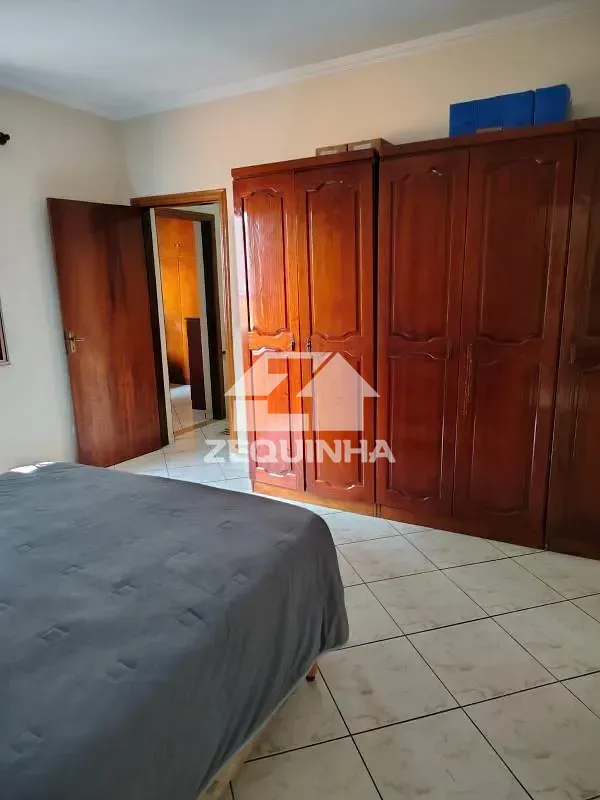 Casa, 4 quartos, 300 m² - Foto 17