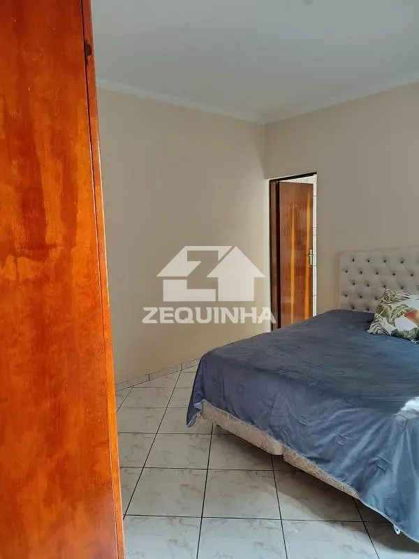Casa, 4 quartos, 300 m² - Foto 21