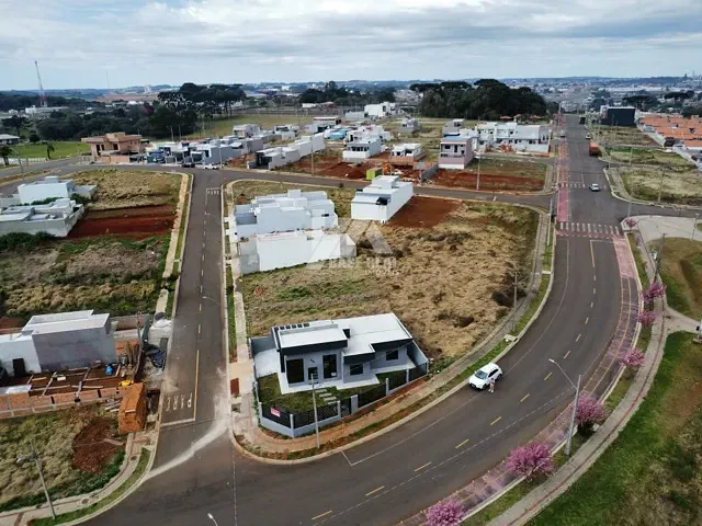 Casa 3 quartos e 2 banheiros, à venda, no bairro Industrial em Guarapuava