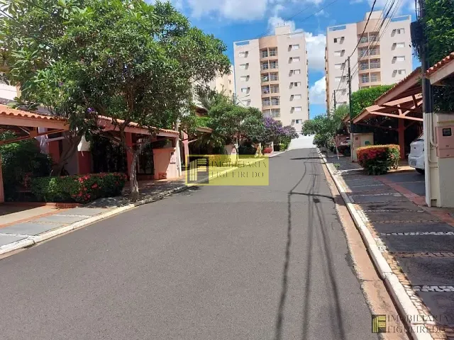 Casa 3 quartos e 3 banheiros, para alugar, no bairro Higienópolis em São José do Rio Preto