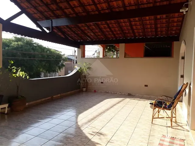 Casa com 250m² 2 quartos e 2 banheiros, à venda, no bairro Jardim Pedroso em Mauá