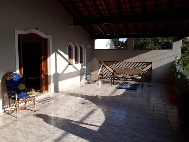 Casa com 250m² 2 quartos e 2 banheiros, à venda, no bairro Jardim Pedroso em Mauá