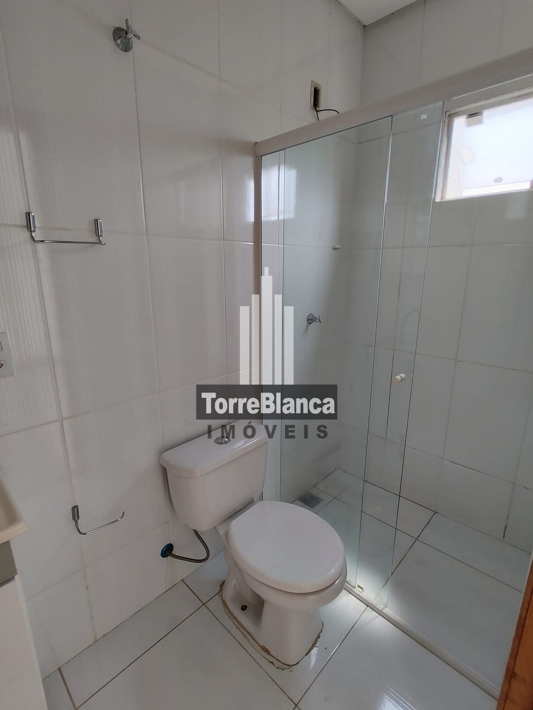 Casa à venda com 2 quartos, 75m² - Foto 11