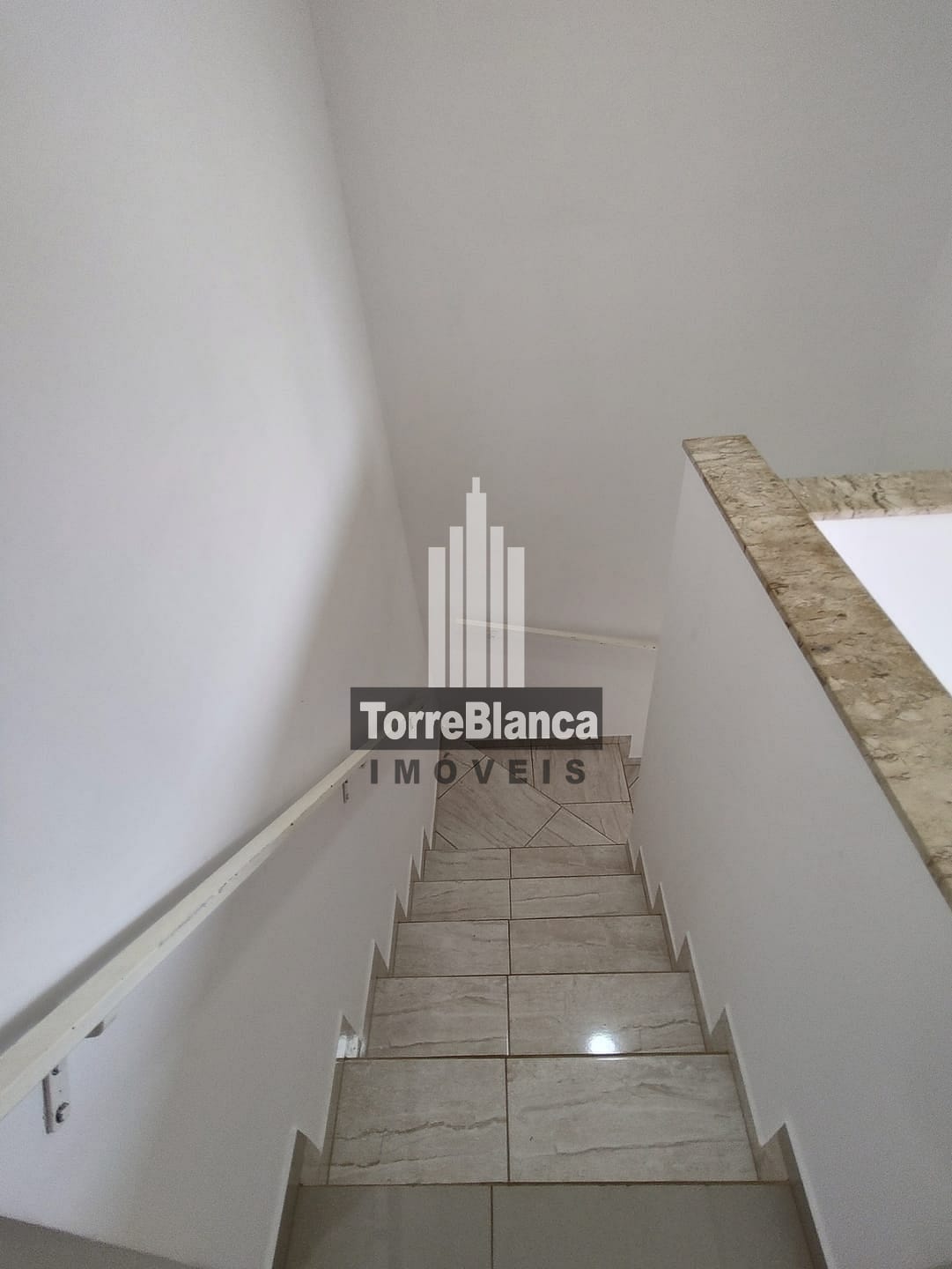 Casa à venda com 2 quartos, 75m² - Foto 13