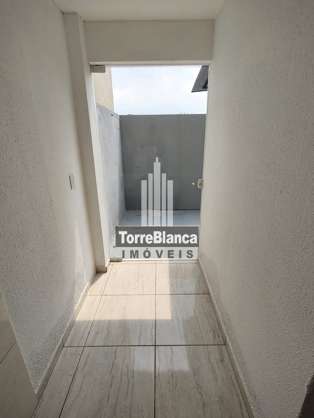 Casa à venda com 2 quartos, 75m² - Foto 18