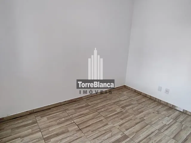 Casa 2 quartos e 1 banheiro, à venda, no bairro Contorno em Ponta Grossa