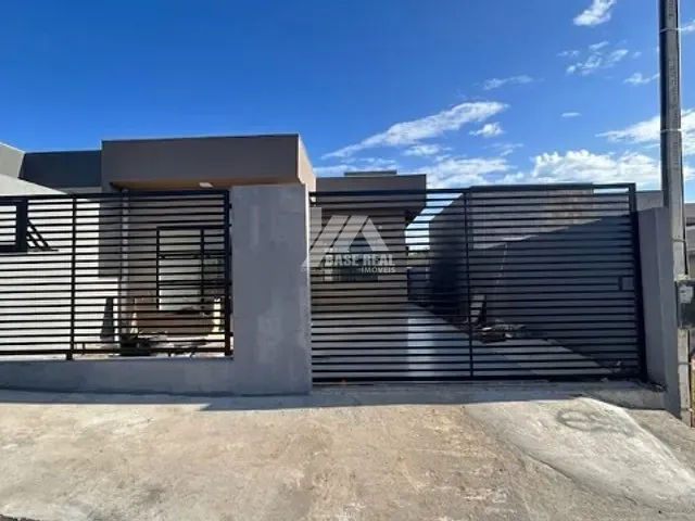 Casa 2 quartos e 1 banheiro, à venda, no bairro Industrial em Guarapuava
