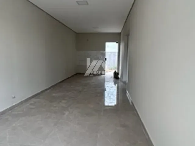 Casa 2 quartos e 1 banheiro, à venda, no bairro Industrial em Guarapuava
