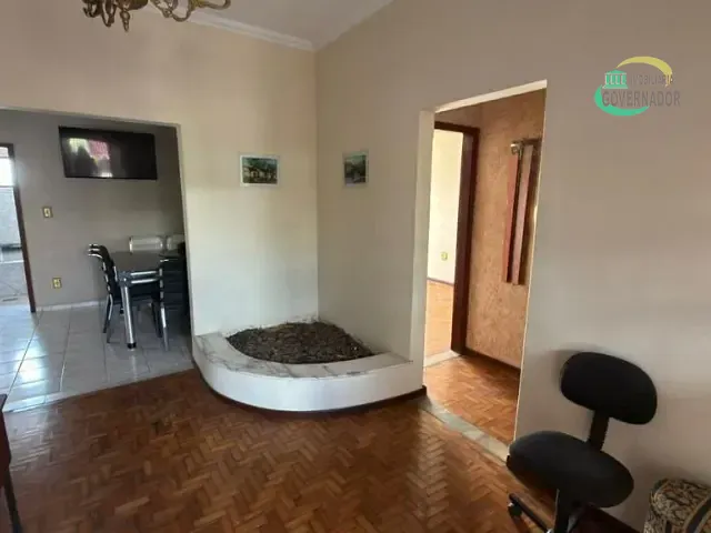Casa com 350m², à venda, no bairro Jardim Quarto Centenário em Campinas