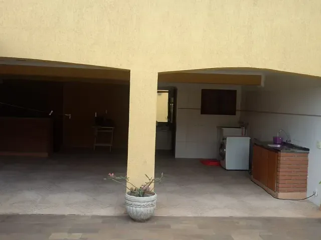 Casa 3 quartos e 3 banheiros, à venda, no bairro Jardim do Trevo em Campinas