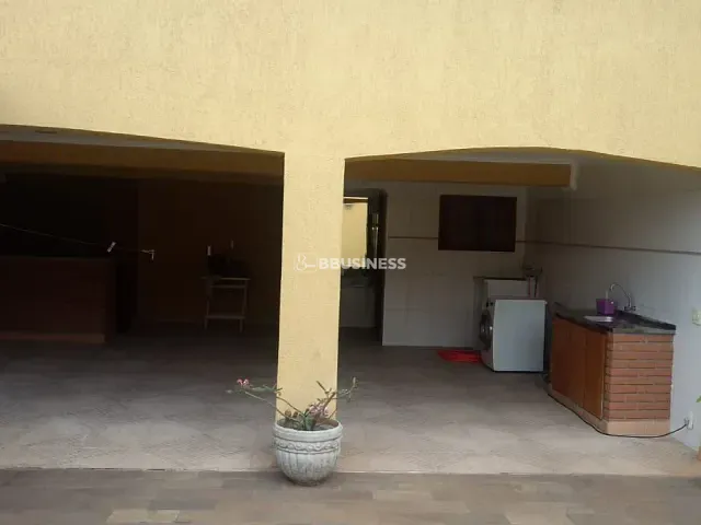 Casa 3 quartos e 3 banheiros, à venda, no bairro Jardim do Trevo em Campinas