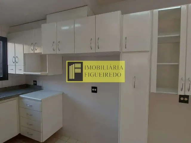 Casa 4 quartos e 5 banheiros, à venda, no bairro Higienópolis em São José do Rio Preto