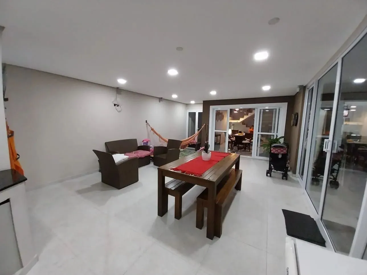 Casa, 5 quartos, 241 m² - Foto 6