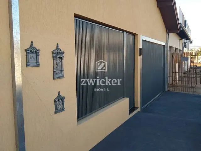 Casa com 500m² 3 quartos e 2 banheiros, à venda, no bairro Vila Honorina em Agudos