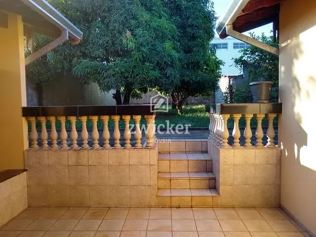 Casa com 500m² 3 quartos e 2 banheiros, à venda, no bairro Vila Honorina em Agudos
