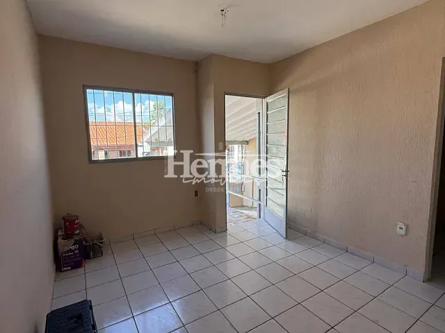 Casa com 200m² 3 quartos e 2 banheiros, à venda, no bairro Vila Monte Alegre em Paulínia