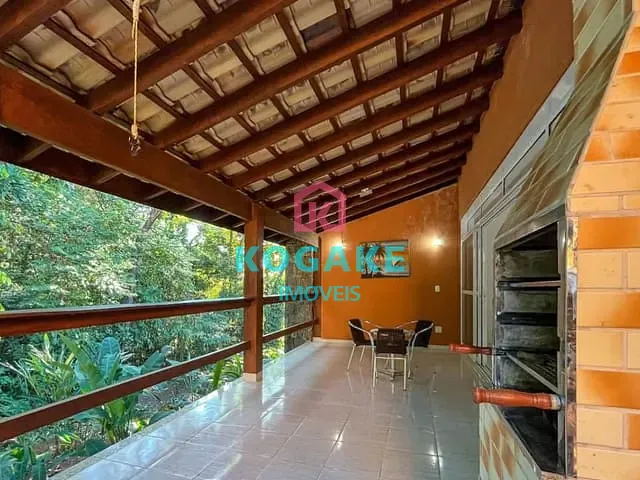 Casa com 172m² 3 quartos e 4 banheiros, à venda, no bairro Veloso em Ilhabela