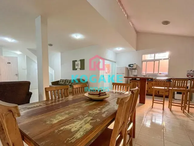 Casa com 172m² 3 quartos e 4 banheiros, à venda, no bairro Veloso em Ilhabela